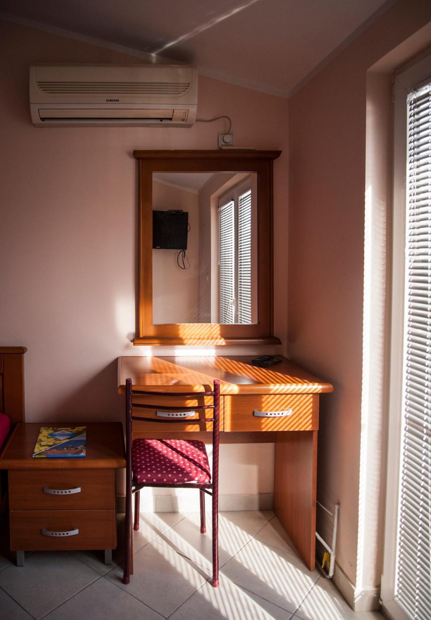 Apartments Mako Χέρτσεγκ Νόβι Εξωτερικό φωτογραφία