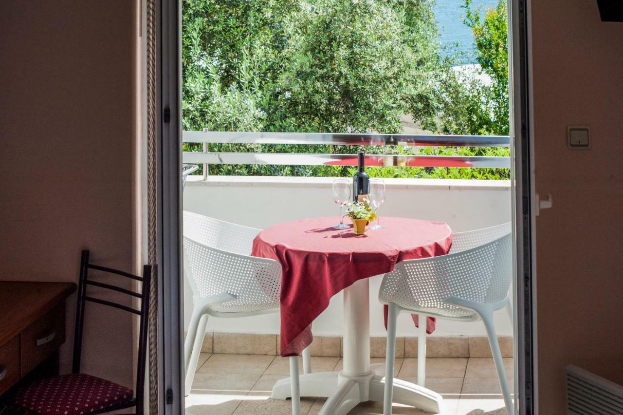 Apartments Mako Χέρτσεγκ Νόβι Εξωτερικό φωτογραφία